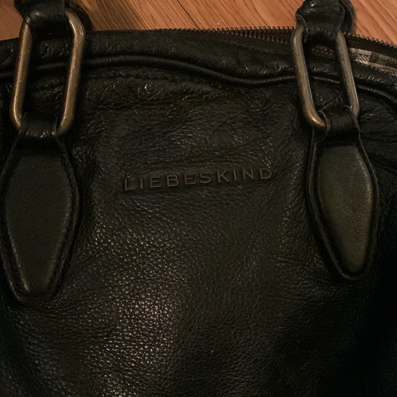 LIEBESKIND Amanda Slouchy Leather Back Sat… - Picture 15 of 16